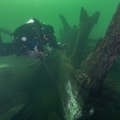 Des archéologues explorent l'épave d'un navire danois coulé depuis plus de 500 ans - carré