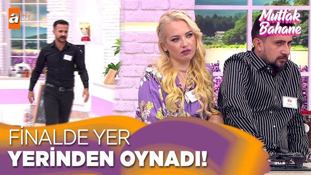 Yağnur yarışmadan çekilme kararı aldı, Emin stüdyoyu terk etti! - Mutfak Bahane 4 Ekim 2022