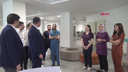 Son dakika haberi! ŞIRNAK İL SAĞLIK MÜDÜRÜ ÖZDEMİR: DOĞUMDAN SONRA İLK 1 SAAT BEBEĞİN EMZİRİLMESİ ÖLÜMLERİN YÜZDE 80 ÖNÜNE GEÇİYOR