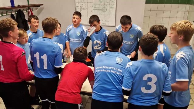 U15 /// LE CHANT DE VICTOIRE FACE AU F.C.N.C.S. (01/10)