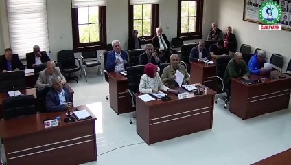 MHP ve AK Parti arasında ''FETÖ'cüsünüz'' gerilimi! Salonu terk ettiler