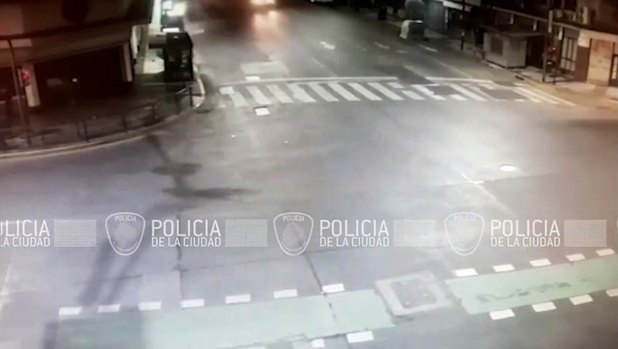 Choque en Corrientes y Callao
