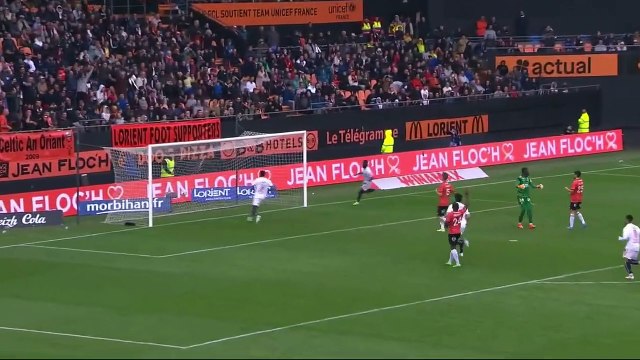 Dribbles, buts et passes de Adam Ounas avec Lille en Septembre 2022 ! Meilleur joueur du mois !