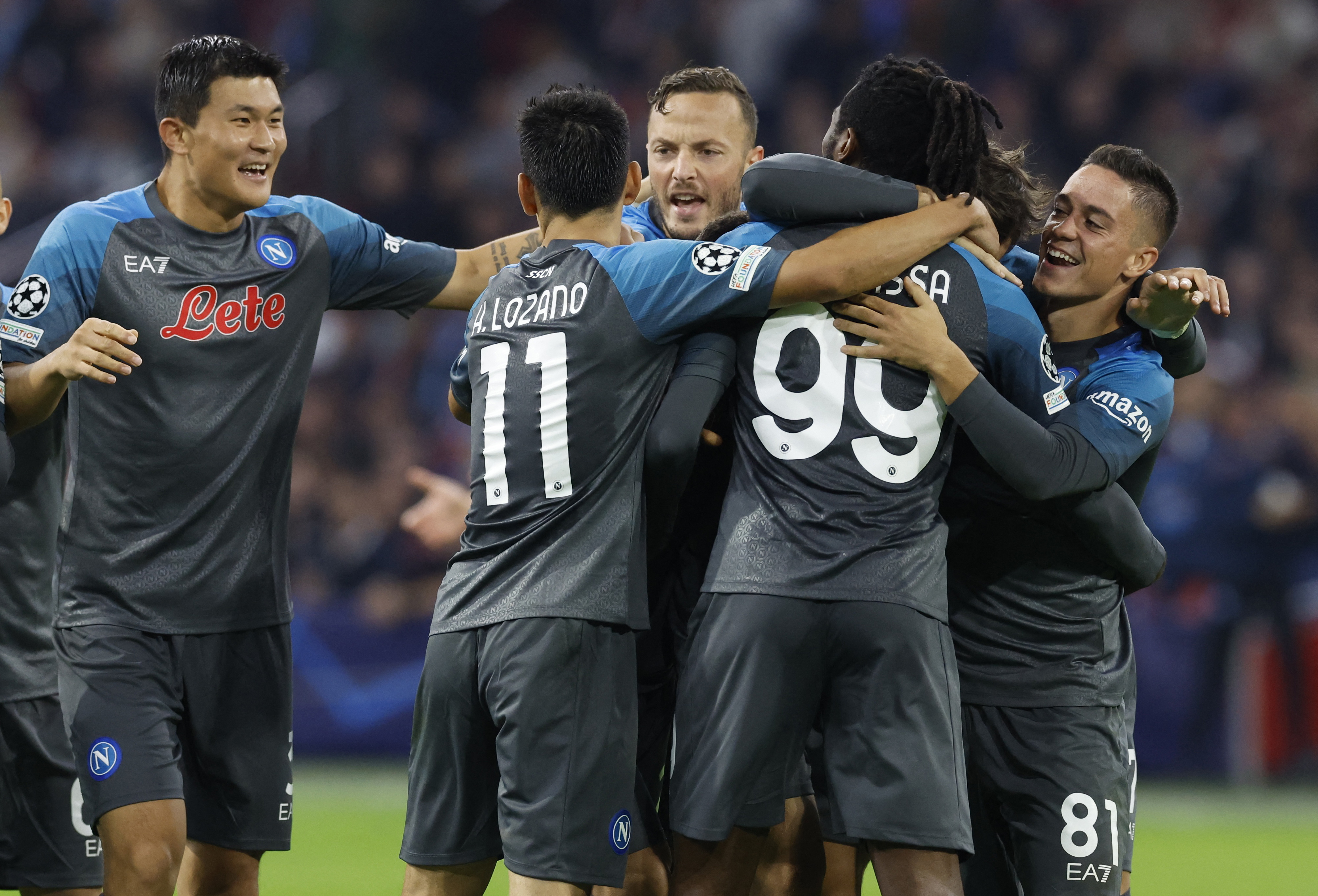 Ligue des Champions - Un Napoli bouillant fait exploser l'Ajax !