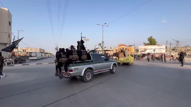 Kudüs Tugayları Gazze'de askeri geçit töreni düzenledi