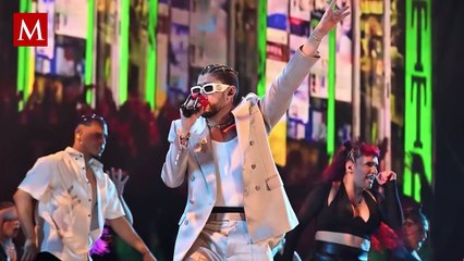 Profesora utiliza canción de Bad Bunny para enseñar a escribir correctamente