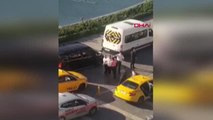 İSTANBUL-SARIYER'DE AĞLAYAN ÇOCUĞUNA ALDIRMAYAN YOLCU, TAKSİCİYE SİLAH DOĞRULTTU