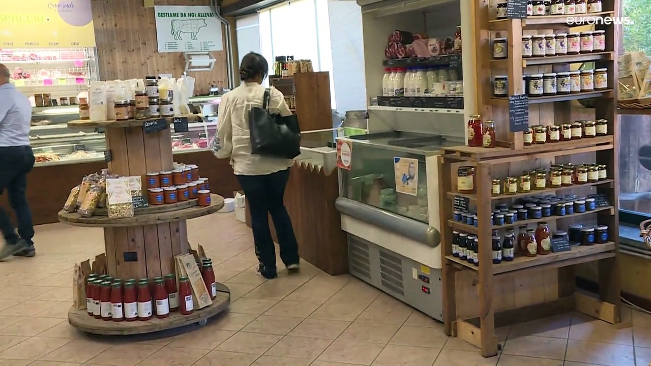 Vom Stall in den Tank: Italienische Biobäuerin mit eigener Tankstelle