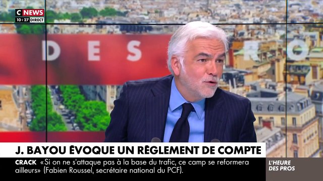 Il m'a conseillé un exorciste ! : Pascal Praud hilare après la parodie de CNews par Bertrand Chameroy