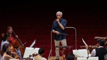 İzmir Devlet Senfoni Orkestrası sezonu Macar şef Varga ile açıyor