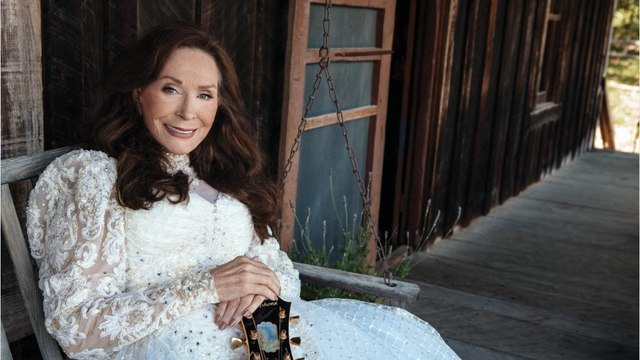 GALA VIDÉO - Loretta Lynn est morte : la star de la musique country avait 90 ans