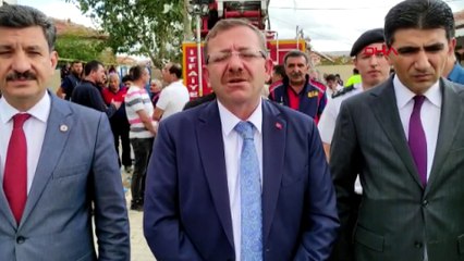 Patlama meydana gelen bina çöktü: Enkaz altında kaldılar