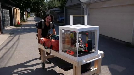I 3D Printed Repairs for Strangers (in the middle of a park)