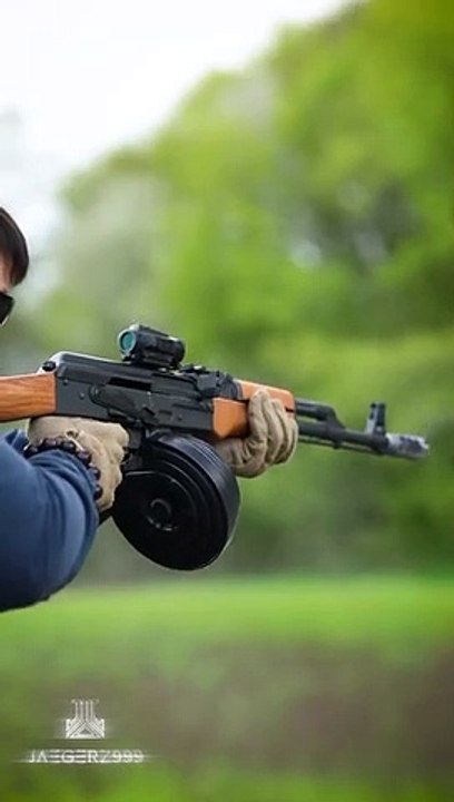 AK47 with DRUM