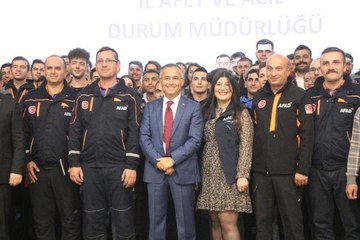 TÜRKİYE'NİN EN ÇOK YAĞIŞ ALAN İLİ RİZE'DE, AFAD'A 137 PERSONEL TAKVİYESİ