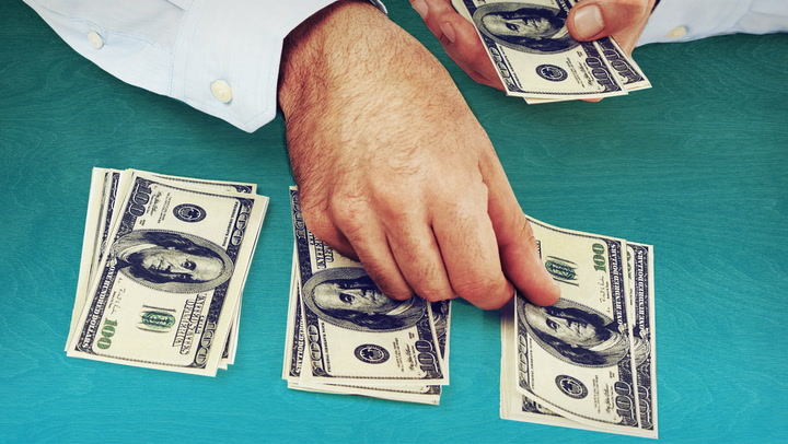 How to Reduce Adjusted Gross Income – Tax Tips and Examples