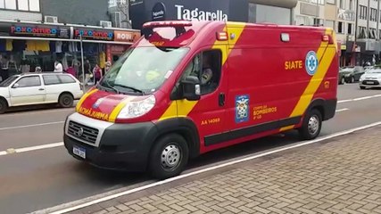 Idoso é socorrido no Calçadão da Avenida Brasil com um corte no nariz