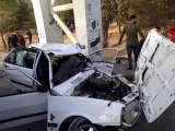 Son dakika haberleri | Kontrolden çıkan otomobil üst geçit direğine çarptı: 2 yaralı