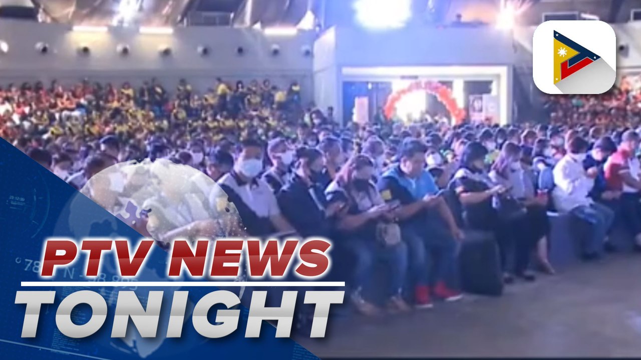 Teachers, school personnel, and stakeholders hold event to celebrate Teachers’ Day in QC mall