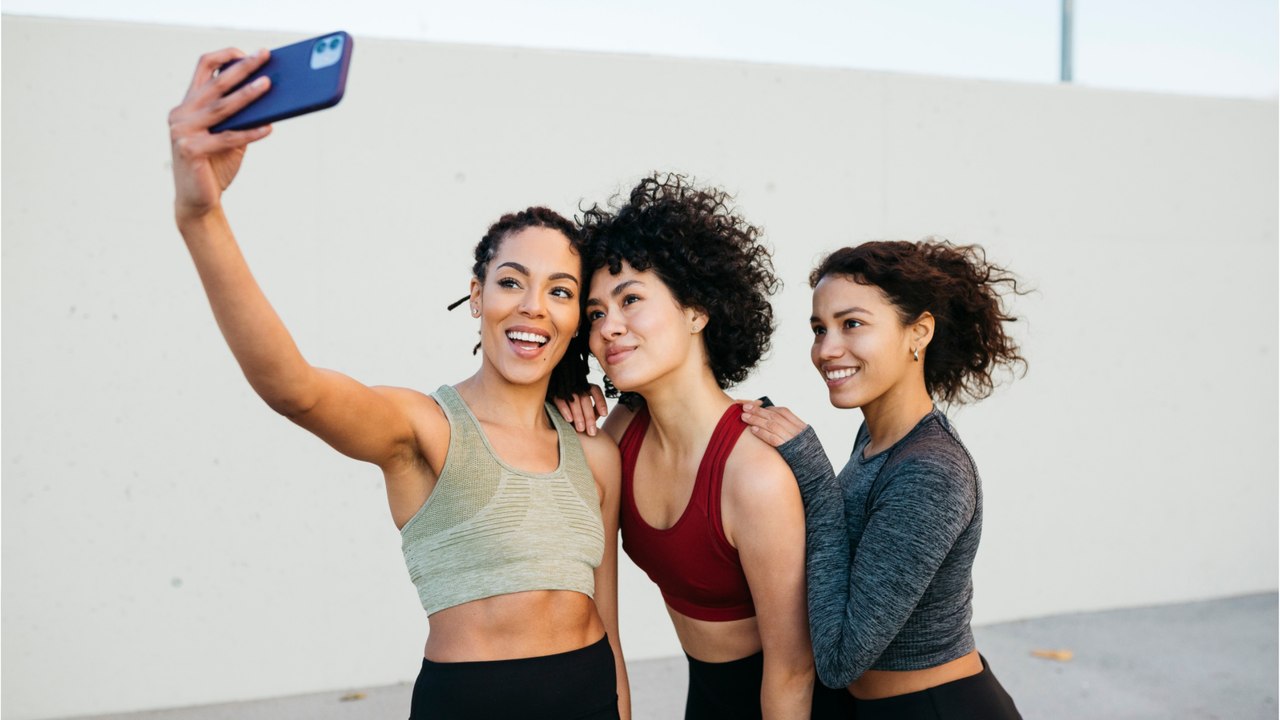 Is it good to wear tight clothes to the gym? Here is what the experts