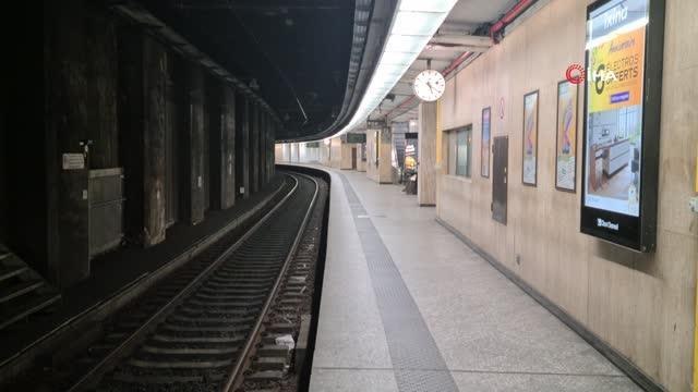 Belçika'da demiryolu çalışanları greve gittiTren seferleri iptal edildi