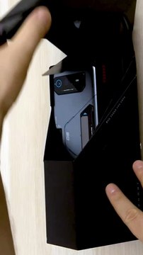 ASUS ROG 6 Pro Grey - Made with Clipchamp