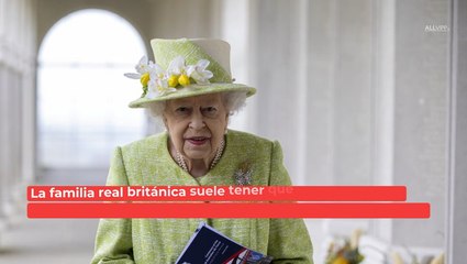 ¡Incluida la reina! Estos royals rompieron el protocolo real en sus bodas