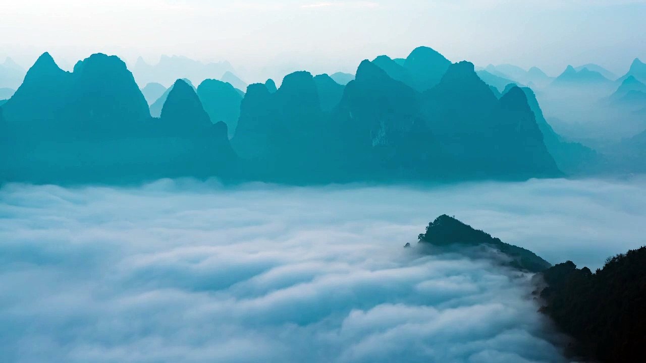 Mountain in clouds