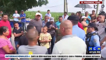 ¡Protesta! No queremos bordos “de azúcar”, gritan afectados por inundaciones en El Progreso