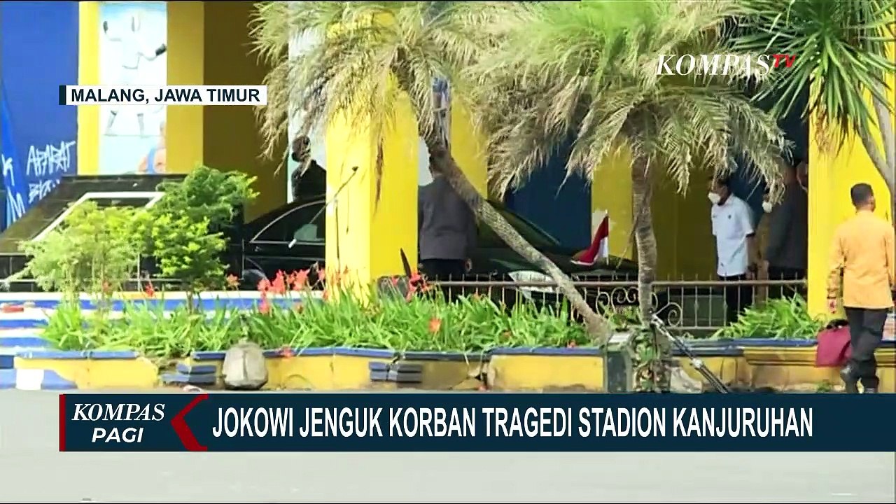 Tinjau Stadion Kanjuruhan, Presiden Perintahkan Audit Stadion Kanjuruhan