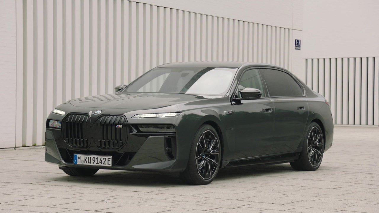 The new BMW 760e xDrive Exterior Design - video Dailymotion