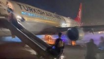 Hatay Havalimanı'na iniş yaptıktan sonra lastiği patlayan THY uçağının tahliye görüntüleri ortaya çıktı