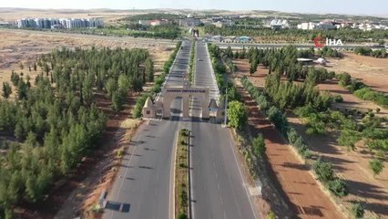 Okuma aşkı anne ve oğlunun aynı sırada buluşturdu