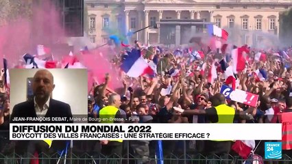 Coupe du Monde au Qatar : "il doit y avoir une prise de conscience"
