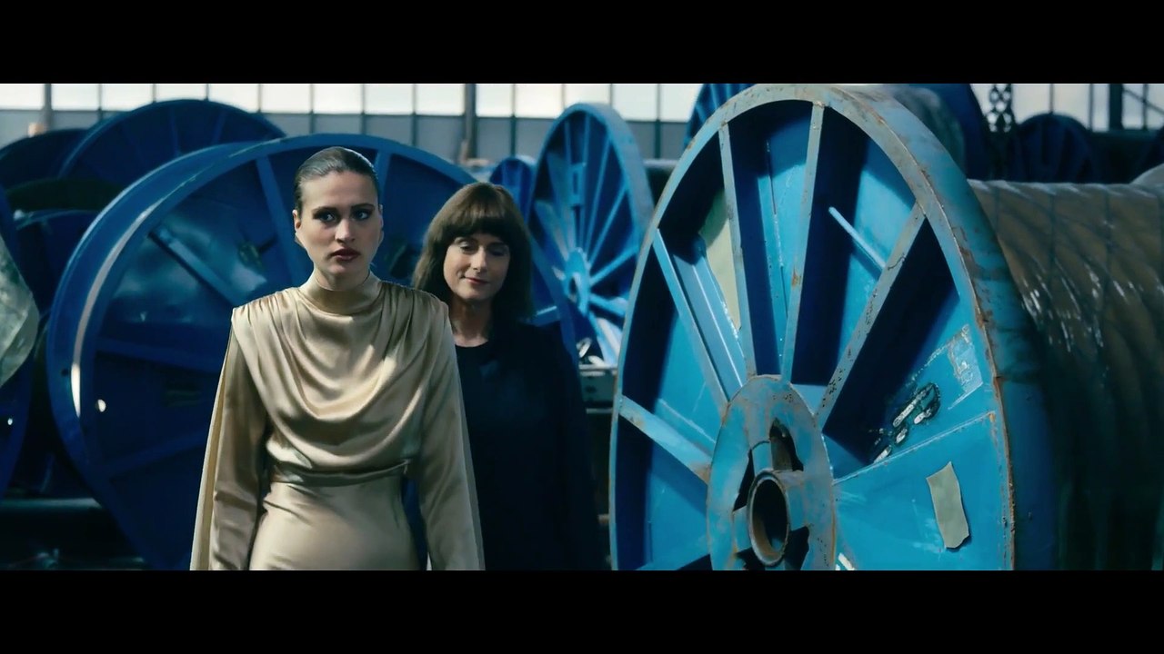 IN EINEM LAND DAS ES NICHT MEHR GIBT Film - Clip und Trailer