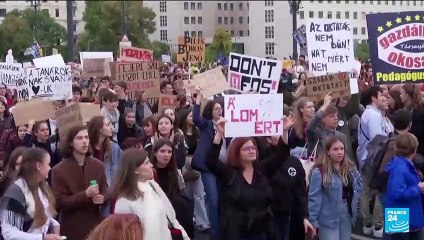 Hongrie : nouvelle manifestation en faveur des enseignants