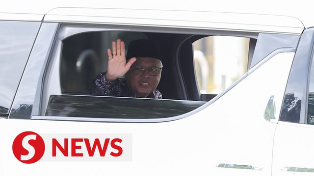 Ismail Sabri leaves Istana Negara after hour-long audience with the King