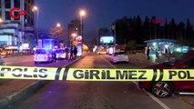 Beşiktaş'ta silahlı saldırı: Metro durağında beklerken motorsikletli iki kişi tarafından vuruldu