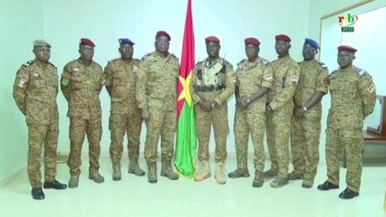 إقبال كبير على الأعلام الروسية في واغادوغو