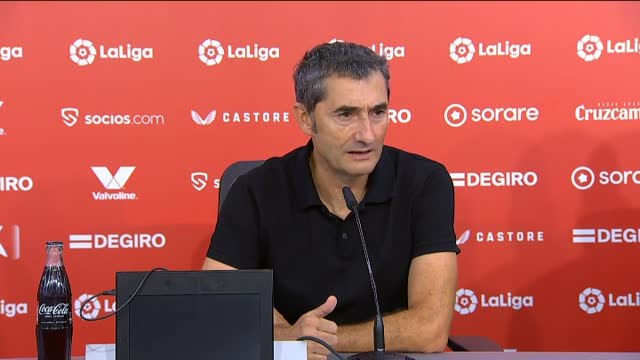 Sampaoli: No debemos correr detrás del balón, sino jugar con él