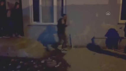 Bir evde 29 düzensiz göçmen yakalandı