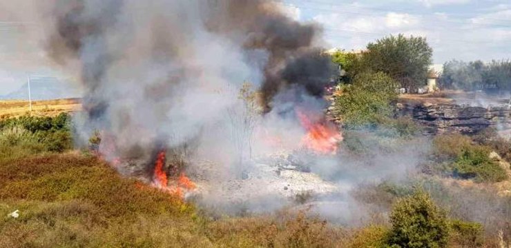 Antalya haber... Antalya'da makilik alanda yangın