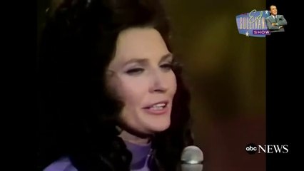 Loretta Lynn, country music icon, dies at 90
