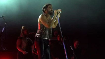 Marco Mengoni re dei live in stadi e palazzetti