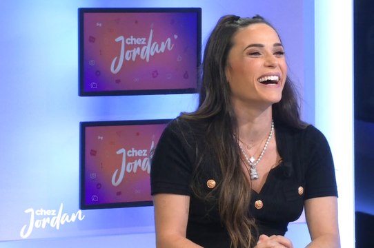 Il m'a fait croire qu'il avait 21 ans , révèle Capucine Anav : quand Nicolas Sarkozy brise le secret de son fils Louis