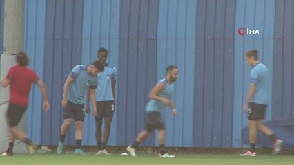 Montella: "2 deplasman maçı, bize ne yapmak istediğimizi gösterecek"