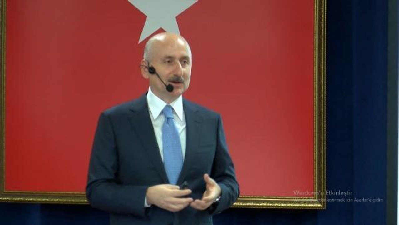 BAKAN KARAİSMAİLOĞLU HER YIL 9 BİN 500 VATANDAŞIMIZIN GÜVENLİ YOLLAR SAYESİNDE CANINI KURTARIYORUZ