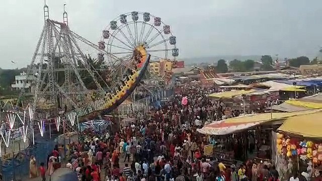 देशभक्ति व राजस्थानी गीतों पर नृत्य प्रस्तुतियाें ने बांधा समा