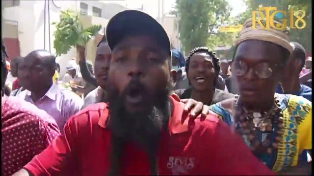 Manifestasyon moun Site Solèy ak Laplèn pou kontinye mande demisyon premye minis Ariel Henry.