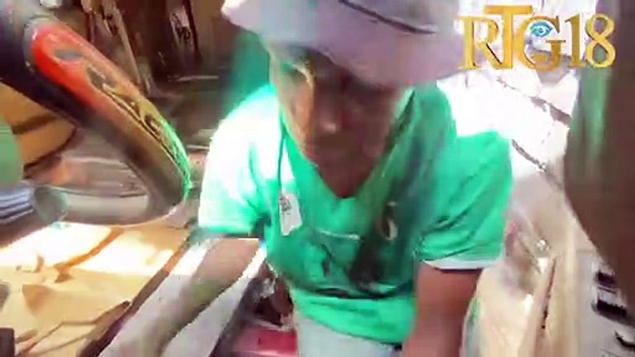 Plizyè bòs dresè ak doukoman fikse pozisyon yo sou sitiyasyon sosyal, politik ak ekonomik peyi a.